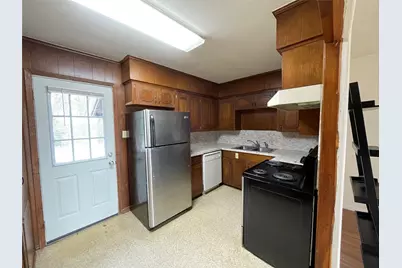 409 Royal Street #Apt 6, Athens, TX 75751 - Photo 5