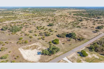 121 Gilmore Court, Lipan, TX 76462 - Photo 3