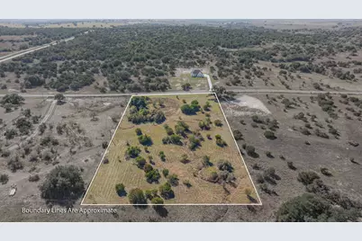 121 Gilmore Court, Lipan, TX 76462 - Photo 15