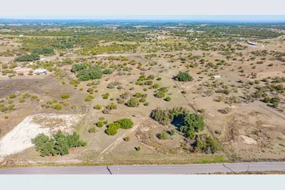 121 Gilmore Court, Lipan, TX 76462 - Photo 5