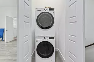 2116 Shea Rd, Dallas, TX 75235 - Photo 11