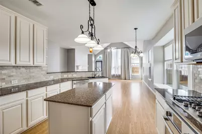 300 Parkhurst Lane, Allen, TX 75013 - Photo 7