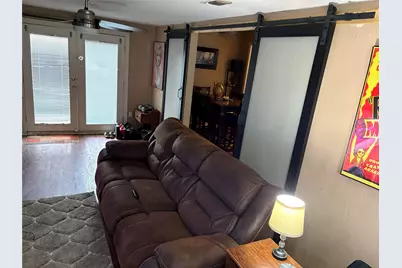 5204 Curzon Avenue, Fort Worth, TX 76107 - Photo 13