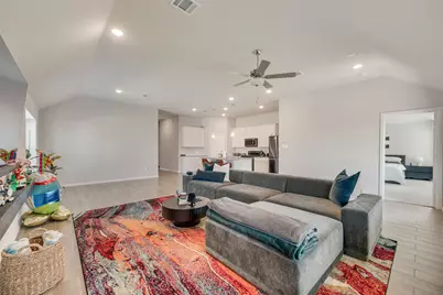 8900 Bronze Meadow Drive, Fort Worth, TX 76131 - Photo 9