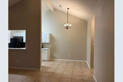 610 Canterbury Street, Euless, TX 76039 - Photo 5