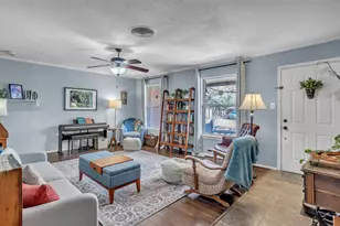 709 Hurstview Dr, Hurst, TX 76053 - Photo 13