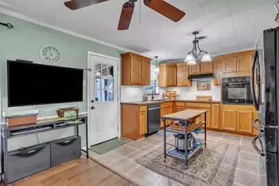 709 Hurstview Drive, Hurst, TX 76053 - Photo 9