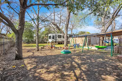 709 Hurstview Drive, Hurst, TX 76053 - Photo 25