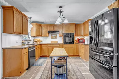 709 Hurstview Drive, Hurst, TX 76053 - Photo 7