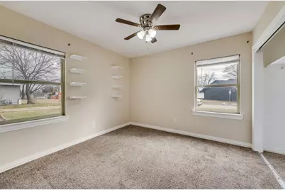 320 Dawson Circle, Grand Prairie, TX 75051 - Photo 25