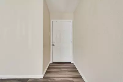 320 Dawson Circle, Grand Prairie, TX 75051 - Photo 7