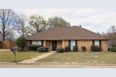 1806 Hogan Lane, Mt Pleasant, TX 75455 - Photo 1