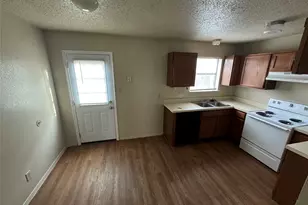 5837 Shadydell Dr, Fort Worth, TX 76135 - Photo 11