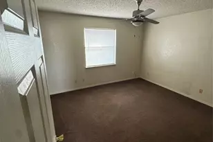 5837 Shadydell Dr, Fort Worth, TX 76135 - Photo 7