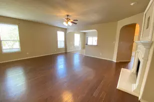 10908 Middleglen Rd, Fort Worth, TX 76052 - Photo 5