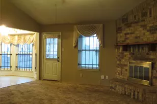 6609 Yolanda Dr, Fort Worth, TX 76112 - Photo 7