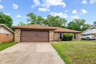 6609 Yolanda Dr, Fort Worth, TX 76112 - Photo 1
