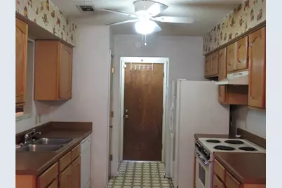 6609 Yolanda Drive, Fort Worth, TX 76112 - Photo 11