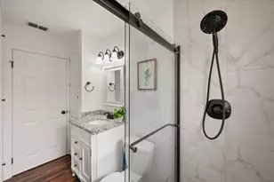 729 SW Sunnybrook Dr, Burleson, TX 76028 - Photo 25