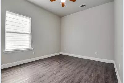 1812 Carrington Drive, Glenn Heights, TX 75154 - Photo 5