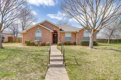 5518 Chimney Rock Drive, Arlington, TX 76017 - Photo 1