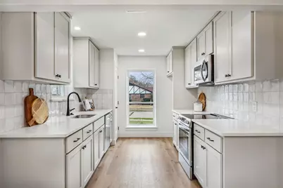 1208 Timber Valley Drive, Flower Mound, TX 75028 - Photo 11