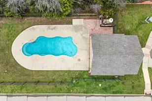 209 Belleville Dr, Lewisville, TX 75057 - Photo 29