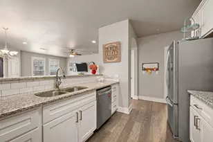 209 Belleville Dr, Lewisville, TX 75057 - Photo 11