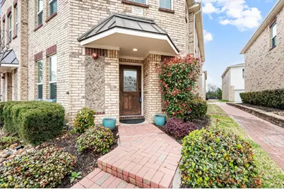 209 Belleville Drive, Lewisville, TX 75057 - Photo 3