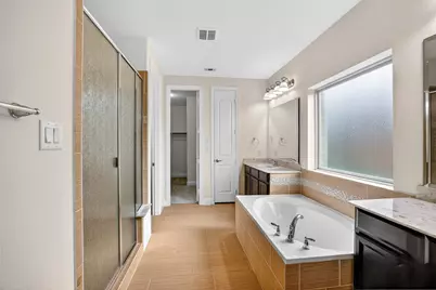 1165 Clearwater Drive, Frisco, TX 75036 - Photo 9