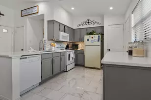 2116 Cottage Oak Ln, Colleyville, TX 76034 - Photo 13