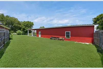 16360 University Drive, Forney, TX 75126 - Photo 9