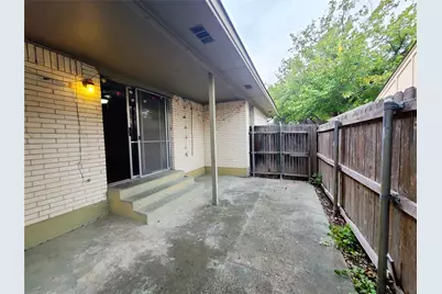 7434 Brentcove Circle, Dallas, TX 75214 - Photo 21