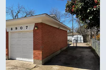 8907 Rustown Drive, Dallas, TX 75228 - Photo 21