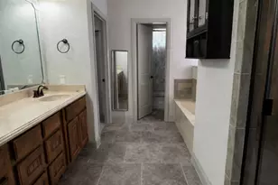 121 Rey Del Mar Cir, Weatherford, TX 76085 - Photo 15