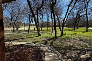 121 Rey Del Mar Cir, Weatherford, TX 76085 - Photo 7