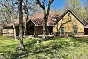 121 Rey Del Mar Cir, Weatherford, TX 76085 - Photo 1