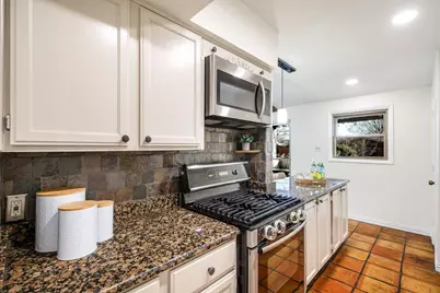 917 Warfield Way, Richardson, TX 75080 - Photo 15