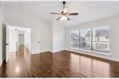 4417 Cabot Drive, Grand Prairie, TX 75052 - Photo 5