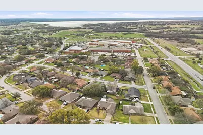 433 Overcrest Drive, Benbrook, TX 76126 - Photo 37