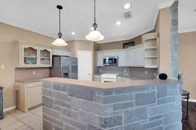 1305 Louise Lane, Ennis, TX 75119 - Photo 9