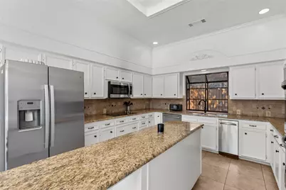 17202 Graystone Drive, Dallas, TX 75248 - Photo 13