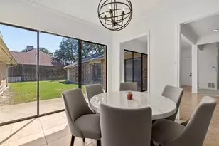 17202 Graystone Dr, Dallas, TX 75248 - Photo 7