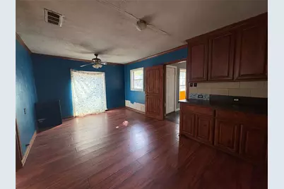 430 Jeanette Street, Greenville, TX 75401 - Photo 3