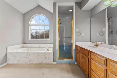 4914 Creekridge Lane, Garland, TX 75043 - Photo 21