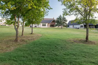 1401 Hunt Road, Gunter, TX 75058 - Photo 31