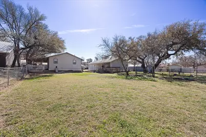 507 E Clifton Street, Stephenville, TX 76401 - Photo 19