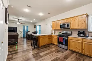 105 William St, Pottsboro, TX 75076 - Photo 11