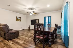 105 William St, Pottsboro, TX 75076 - Photo 3