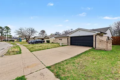 1806 Briar Meadow Drive, Arlington, TX 76014 - Photo 23